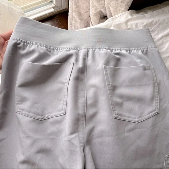 FIGS • Cement LIMITED EDITION • M • High Waisted Zamora Joggers - Picture 7 of 8